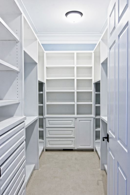 Walk-in Closet Fit-Out
